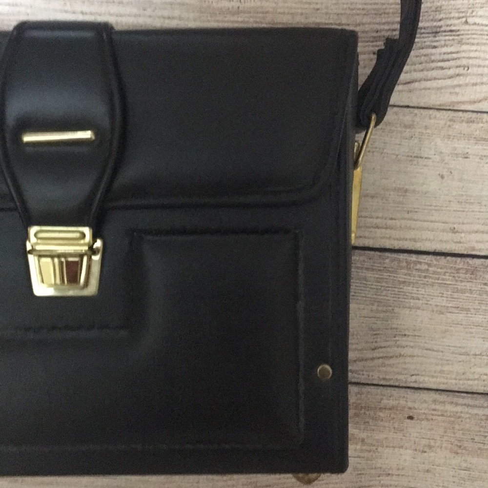 Vintage Camera/ Black Bag